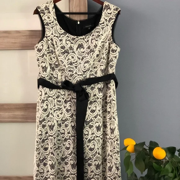 r & m richards dresses R & M Richards Cold-Shoulder Gown - Navy